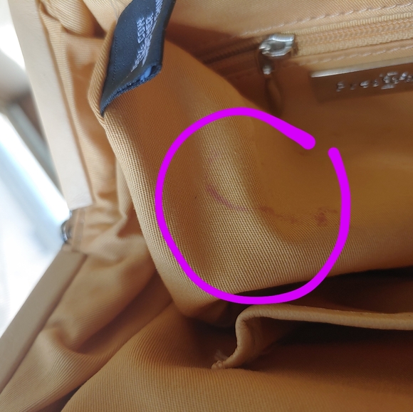 Preston&York Nude Leather Handbag - Picture 11 of 11